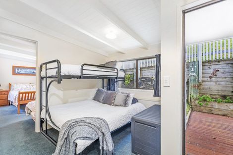 Photo of property in 8 Ocean Beach Road, Tairua, 3508