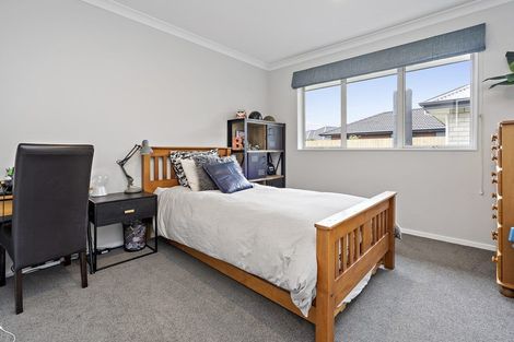 Photo of property in 13 Twin Willow Close, Cambridge, 3434