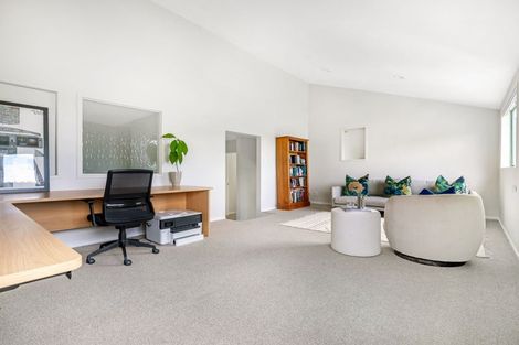 Photo of property in 1/62 Stapleford Crescent, Browns Bay, Auckland, 0630