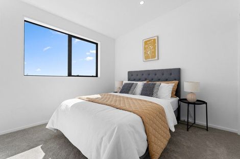 Photo of property in 5/18 Sylvan Crescent, Te Atatu South, Auckland, 0610