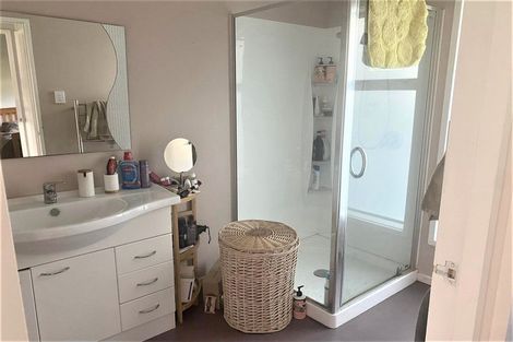 Photo of property in 3/10 Raukawa Street, Stokes Valley, Lower Hutt, 5019