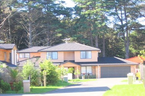 Photo of property in 20 South Kensington Way, Henderson, Auckland, 0612