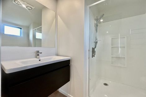 Photo of property in 2/32 Allard Street, Edgeware, Christchurch, 8013