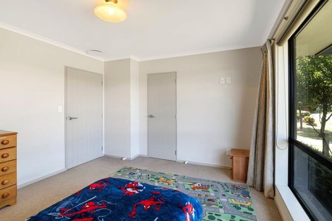 Photo of property in 47 Geneva Terrace, Kelvin Grove, Palmerston North, 4414