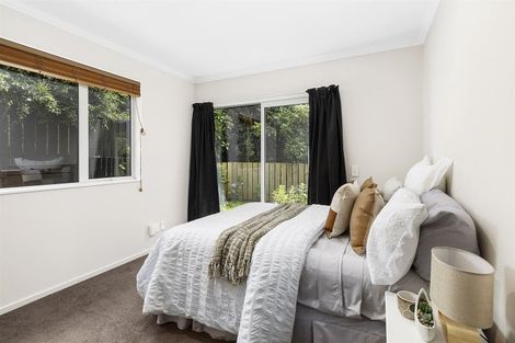 Photo of property in 13c Peterhouse Street, Tawa, Wellington, 5028