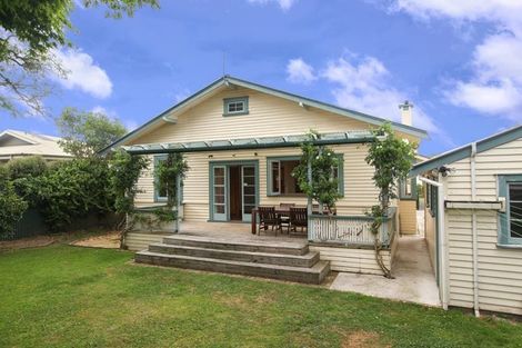 Photo of property in 14 Myrtle Street, Hamilton East, Hamilton, 3216