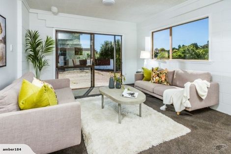 Photo of property in 2/15 Long Bay Drive, Torbay, Auckland, 0630