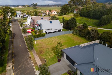 Photo of property in 9 Ian Place, Waihi Beach, 3611