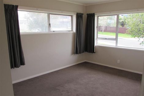 Photo of property in 1 Finchley Road, Torbay, Auckland, 0632