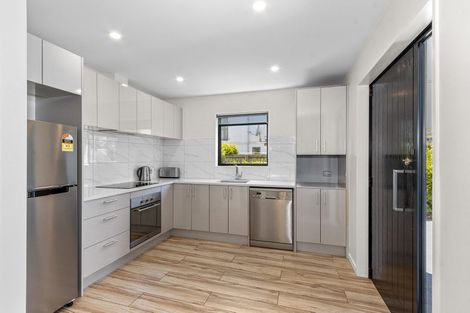 Photo of property in 2/250 Worcester Street, Christchurch Central, Christchurch, 8011