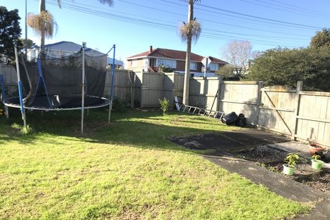 Photo of property in 385 Mount Albert Road, Mount Roskill, Auckland, 1041