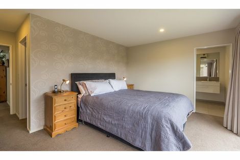 Photo of property in 18 Mcdermott Place, Halswell, Christchurch, 8025