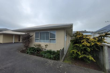 Photo of property in 2/85 Broderick Road, Johnsonville, Wellington, 6037