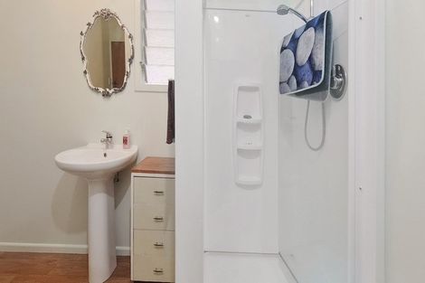 Photo of property in 1959 Parewanui Road, Parewanui, Bulls, 4894