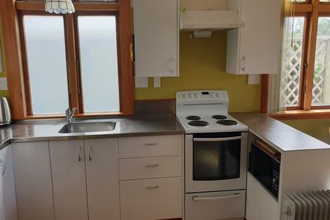 Photo of property in 48 Mortimer Terrace, Aro Valley, Wellington, 6021