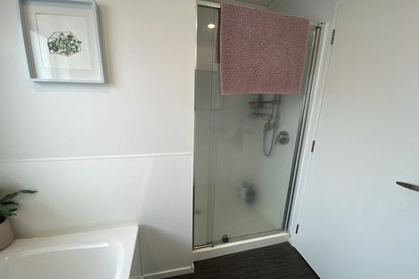 Photo of property in 17 Tranmere Road, Fairfield, Hamilton, 3214