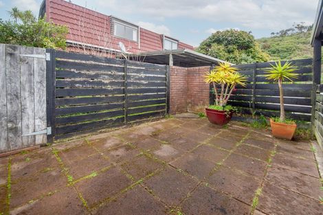 Photo of property in 62 Churton Drive, Churton Park, Wellington, 6037
