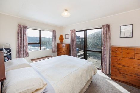 Photo of property in 18 Thomas Place, Foxton Beach, Foxton, 4815