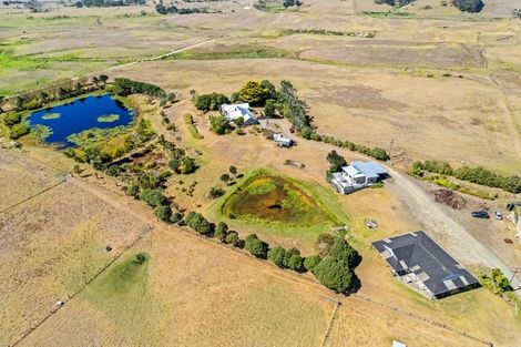 Photo of property in 225 Turkey Flat Road, Te Kopuru, 0391