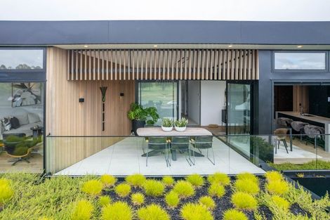 Photo of property in 43 Saint Andrews Terrace, St Andrews, Hamilton, 3200