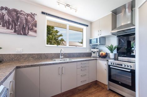 Photo of property in 12 Hollis Place, Brightwater, 7022