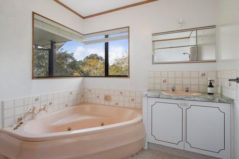 Photo of property in 20 Giles Way, Tanners Point, Katikati, 3177