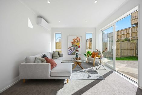 Photo of property in 1/29 Tokerau Drive, Rototuna North, Hamilton, 3210