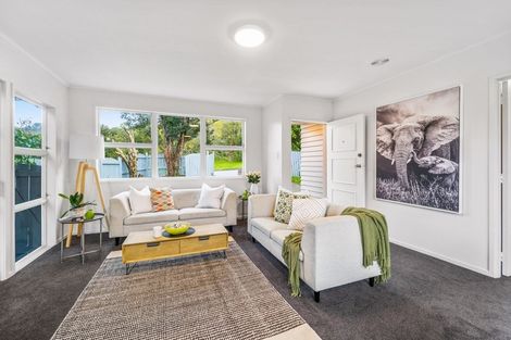 Photo of property in 340a West Coast Road, Glen Eden, Auckland, 0602