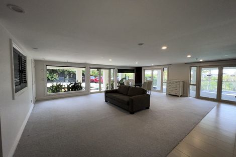 Photo of property in 105 East Coast Road, Castor Bay, Auckland, 0620