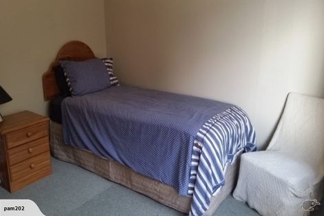 Photo of property in 8 Harewood Road, Oxford, 7430