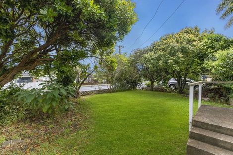Photo of property in 106 Coxhead Road, Wattle Downs, Auckland, 2103