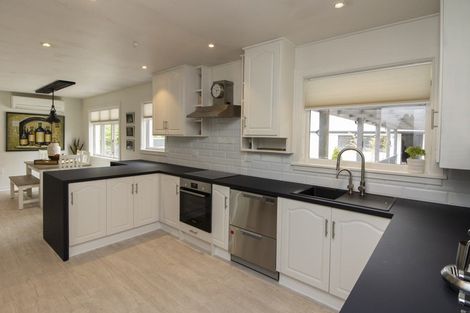 Photo of property in 70 Mapleham Drive, Pegasus, 7612