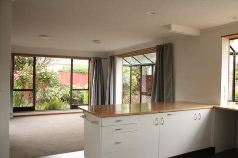Photo of property in 3a Juniper Place, Burnside, Christchurch, 8053
