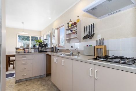 Photo of property in 2b Camellia Place, Greerton, Tauranga, 3112