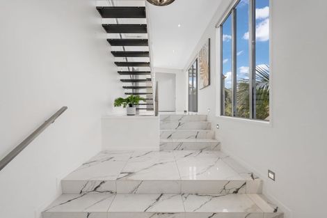 Photo of property in 35a Seaview Avenue, Northcote, Auckland, 0627