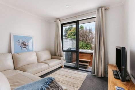 Photo of property in Waterview Estate, 8/4 Greystone Place, Omokoroa, 3114