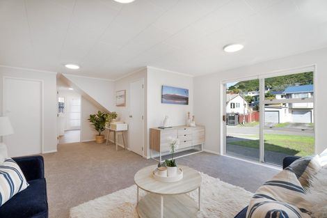 Photo of property in 42 Cortina Avenue, Johnsonville, Wellington, 6037