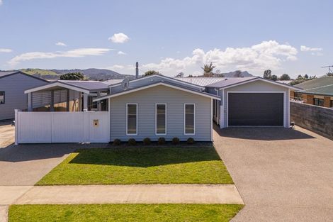 Photo of property in 15 Whitby Avenue, Whitianga, 3510
