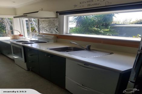 Photo of property in 9 Hursthouse Street, Vogeltown, New Plymouth, 4310