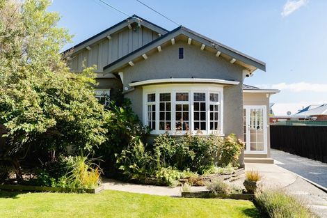 Photo of property in 166 Victoria Road, Saint Clair, Dunedin, 9012