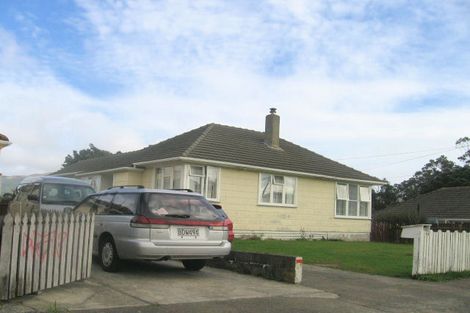 Photo of property in 14 Stevens Crescent, Ranui, Porirua, 5024