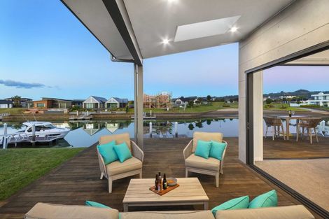 Photo of property in 17 Awatea Drive, Whitianga, 3510