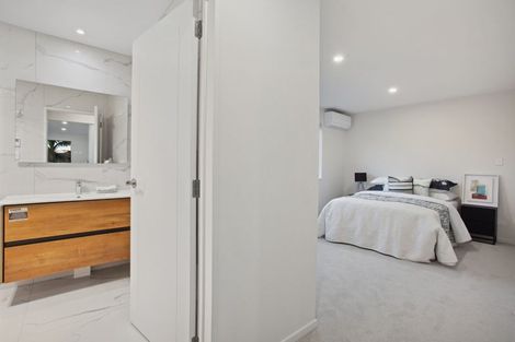 Photo of property in 37b Sorrel Crescent, Bucklands Beach, Auckland, 2012