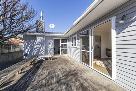 Photo of property in 264 Frankley Road, Ferndale, New Plymouth, 4310