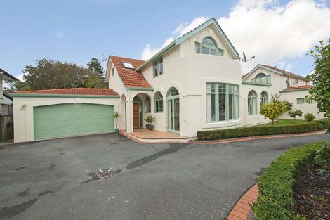 Photo of property in 72a Penrose Street, Woburn, Lower Hutt, 5010