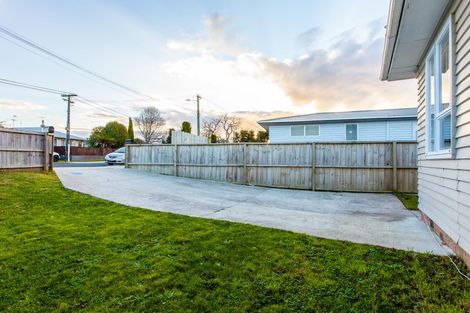 Photo of property in 118 Gloucester Road, Manurewa, Auckland, 2102