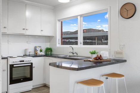 Photo of property in 1/1252 Cameron Road, Gate Pa, Tauranga, 3112