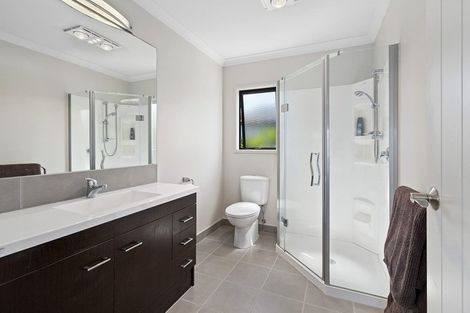 Photo of property in 218 Schnapper Rock Road, Schnapper Rock, Auckland, 0632