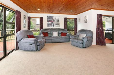 Photo of property in 20 Palomino Drive, Henderson, Auckland, 0612