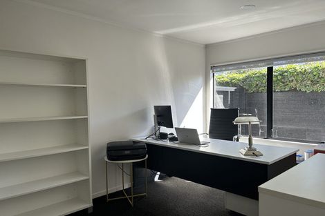 Photo of property in 8 Countess Close, Maupuia, Wellington, 6022